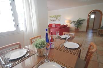 Villa for 6 People in Playa Matagorda, Tías, Photo 2