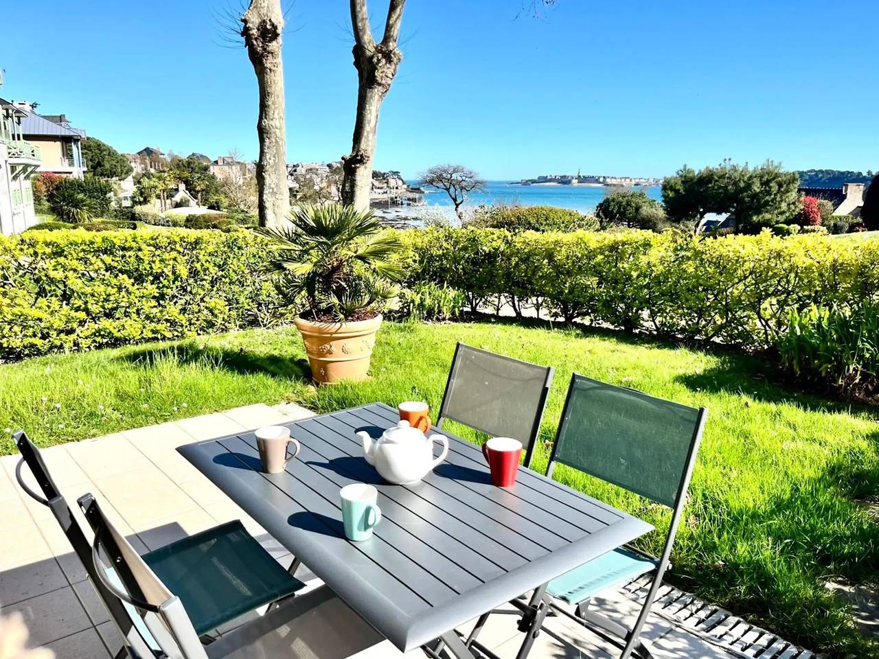 Appartement entier, 2 Pièces 4 Personnes in Dinard, Région de Saint-Malo