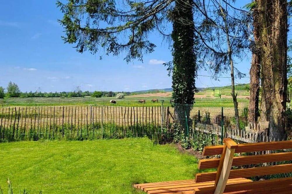 Ganze Wohnung, Gästehaus am Bachlauf - Losheim am See moderne & große Fewo 79m² /1-4 Pers in Losheim am See, Saar-Nahe-Bergland