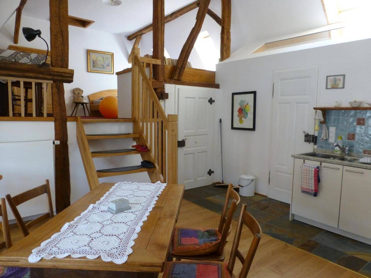 Ganze Wohnung, Apartment in Erlenbach bei Dahn, Landkreis Südwestpfalz