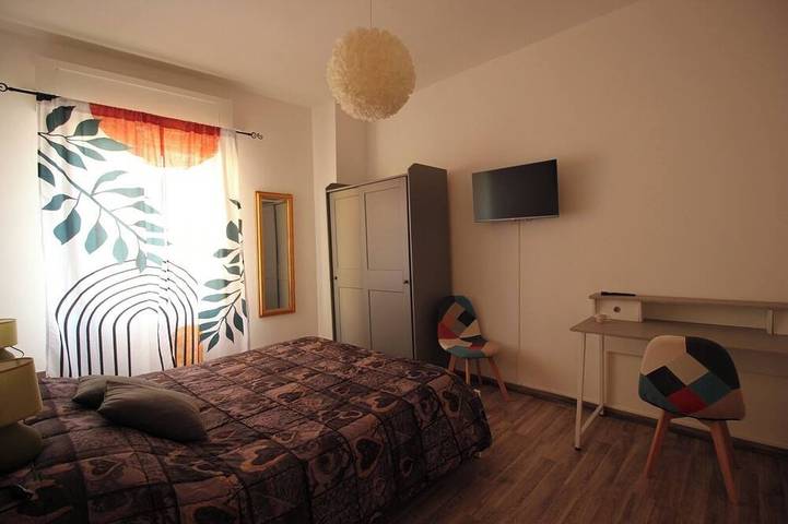 Appartement entier, Viterbo Centro Storico independent apartment with terrace in Viterbo, Province de Viterbo