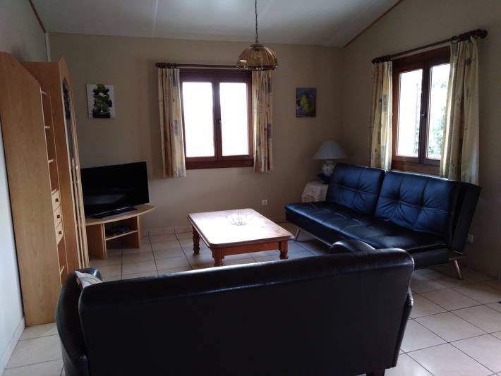 Gîte pour 4 personnes, avec piscine à Chambonas - 4