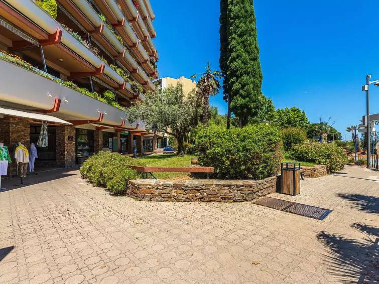 Appartement entier, 1 Pièce 4 Personnes in Le Lavandou, Parc national de Port-Cros