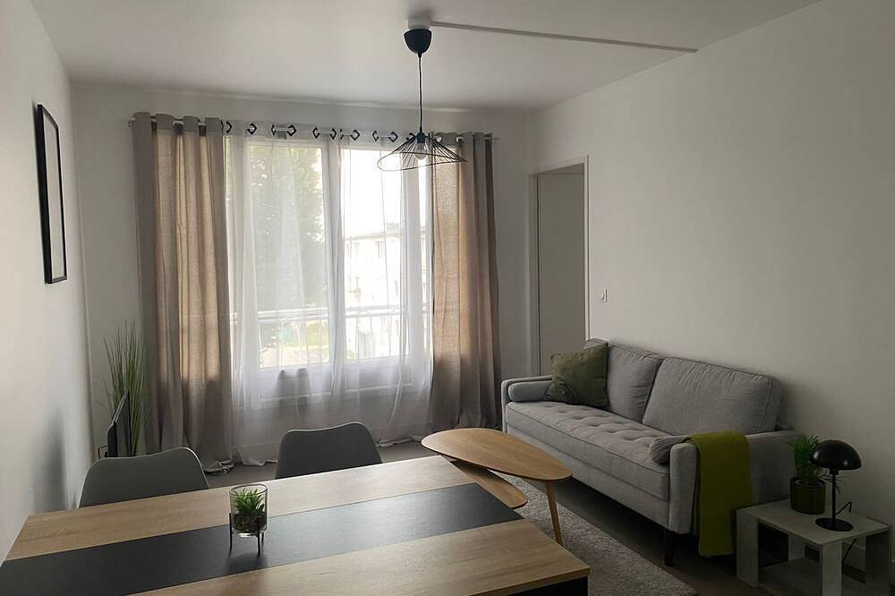 Ganze Wohnung, The cosy nest 500m from the station in Évreux, Évreux und Umgebung