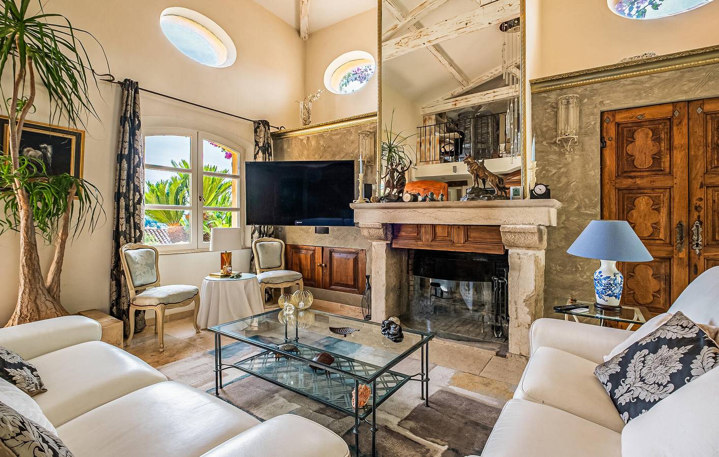 Schicke Wohnung am Pool in Valbonne: WiFi, AC, Parkplatz in Valbonne, Cannes und Umgebung