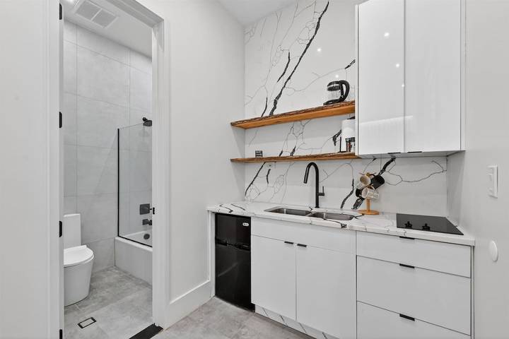 Appartamento vacanze per 2 persone, con balcone e giardino, adatto a famiglie con bambini - 1