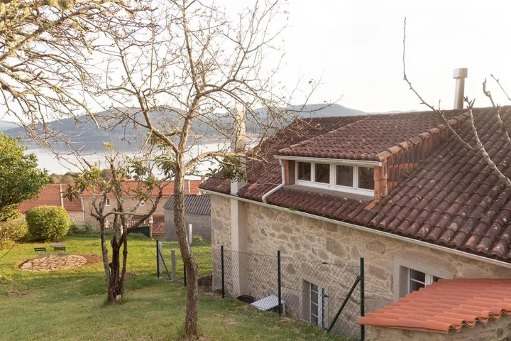 Casa de vacaciones para 6 personas, con vistas y jardín - 1