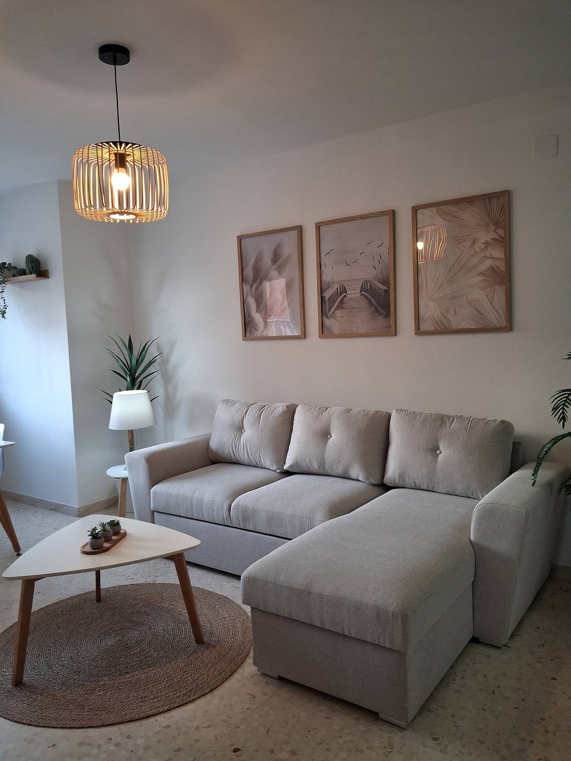 Ganze Wohnung, Ferienwohnung für 5 Personen mit Balkon in Torrevieja, Costa Blanca