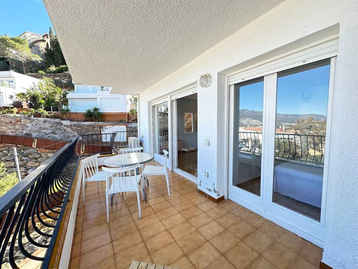 Gîte pour 4 personnes, avec balcon à Roses - 2