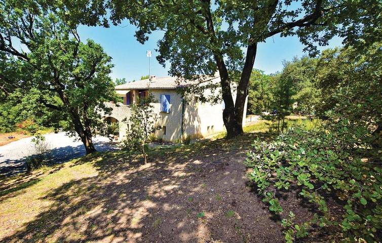 Location de vacances pour 8 personnes, avec vue et jardin à Chamaret - 2