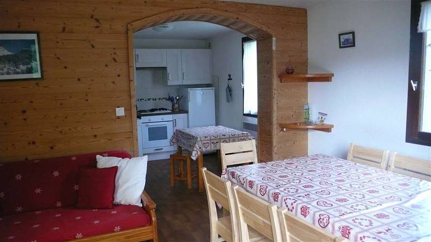 Gîte pour 10 personnes, avec balcon à Corrençon-en-Vercors - 4