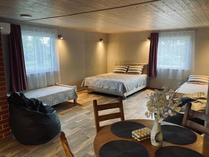 Appartement de vacances pour 4 personnes, avec vue et jardin