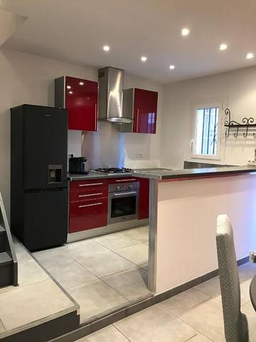 Gîte pour 4 personnes, avec jardin à Monteux