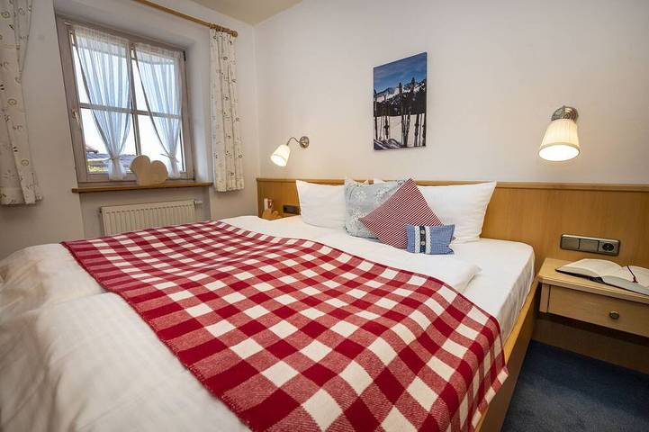 Bauernhof für 4 Personen, mit Balkon und Garten sowie Sauna in Balderschwang