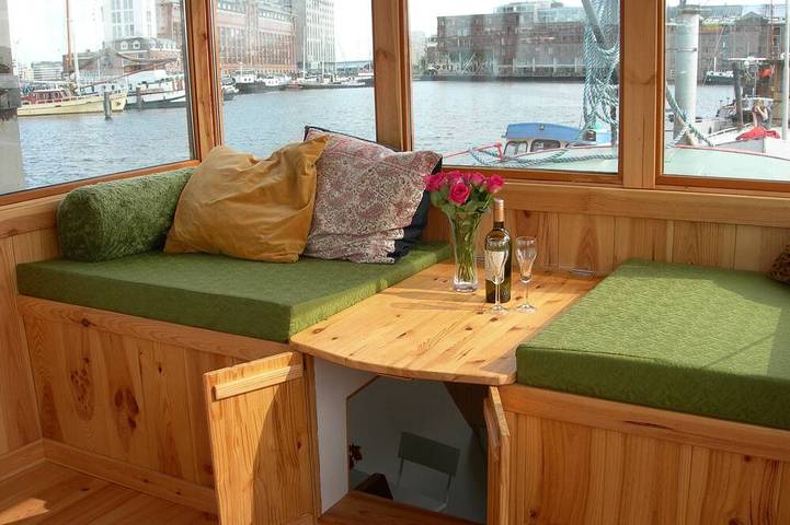 Woonboot voor 2 personen, met terras - 1