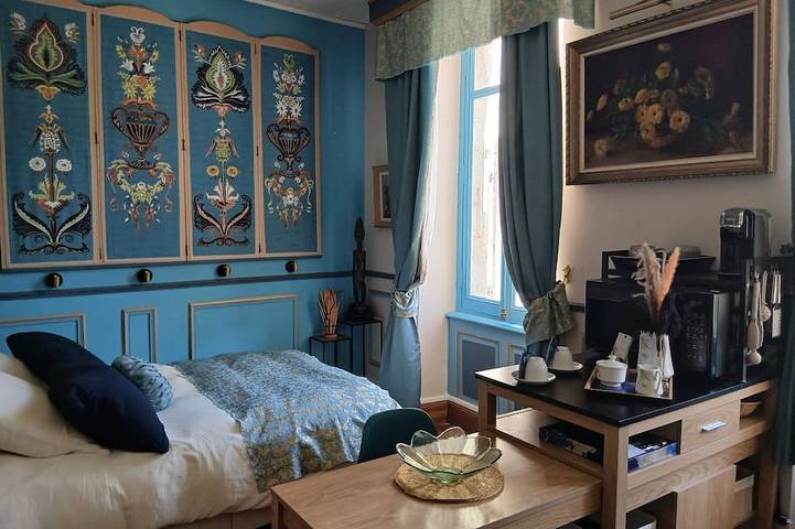 Ganze Wohnung, Bleu Cosaan: A Unique Studio for Art and Memory in Pont-de-Larn, Castres und Umgebung