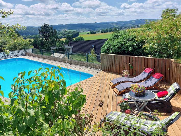 Ferienhaus für 6 Personen, mit Garten und Pool - 1