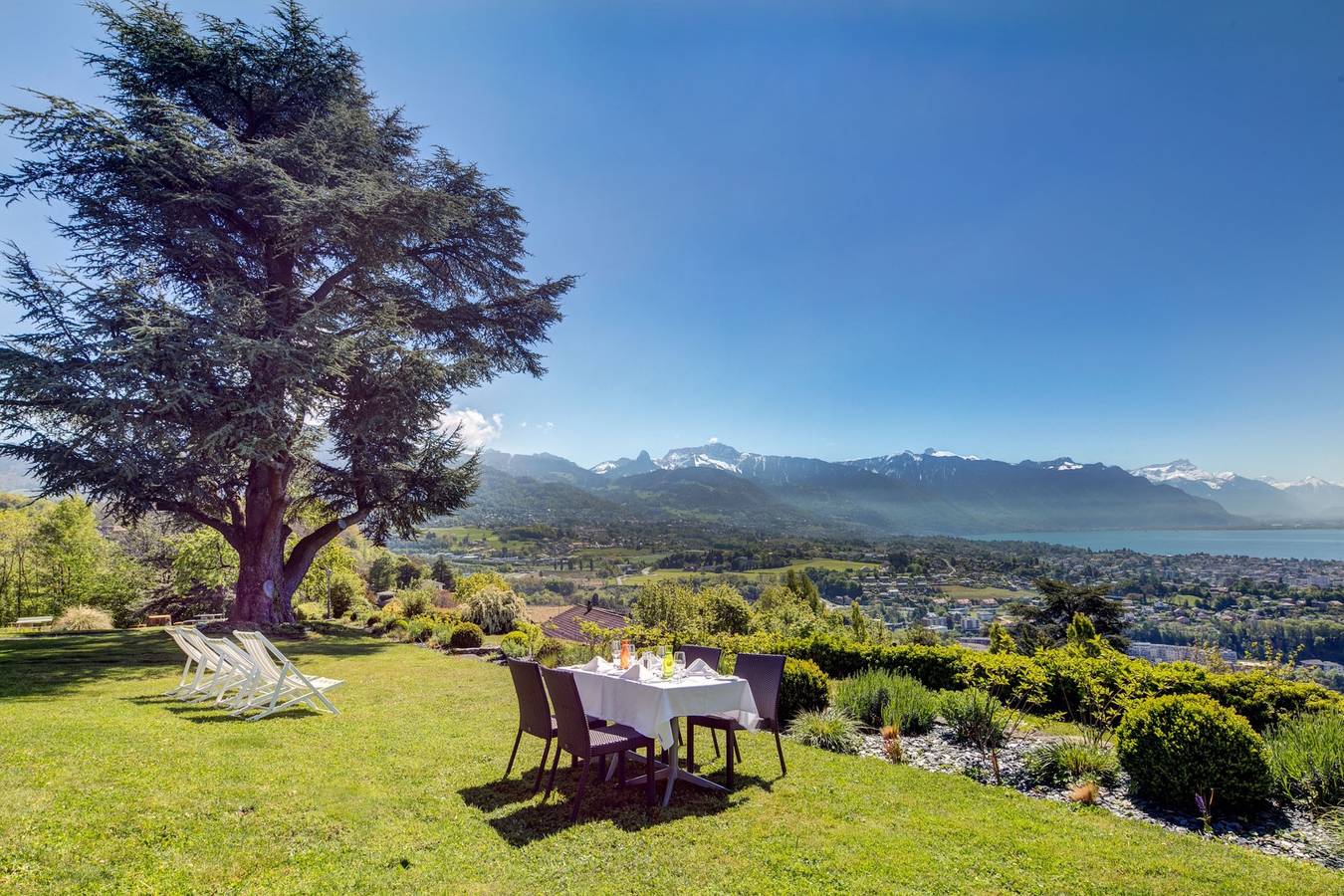 Hôtel du Léman - Centre de séminaires - Chambre single, vue lac in Jongny, Lac Léman