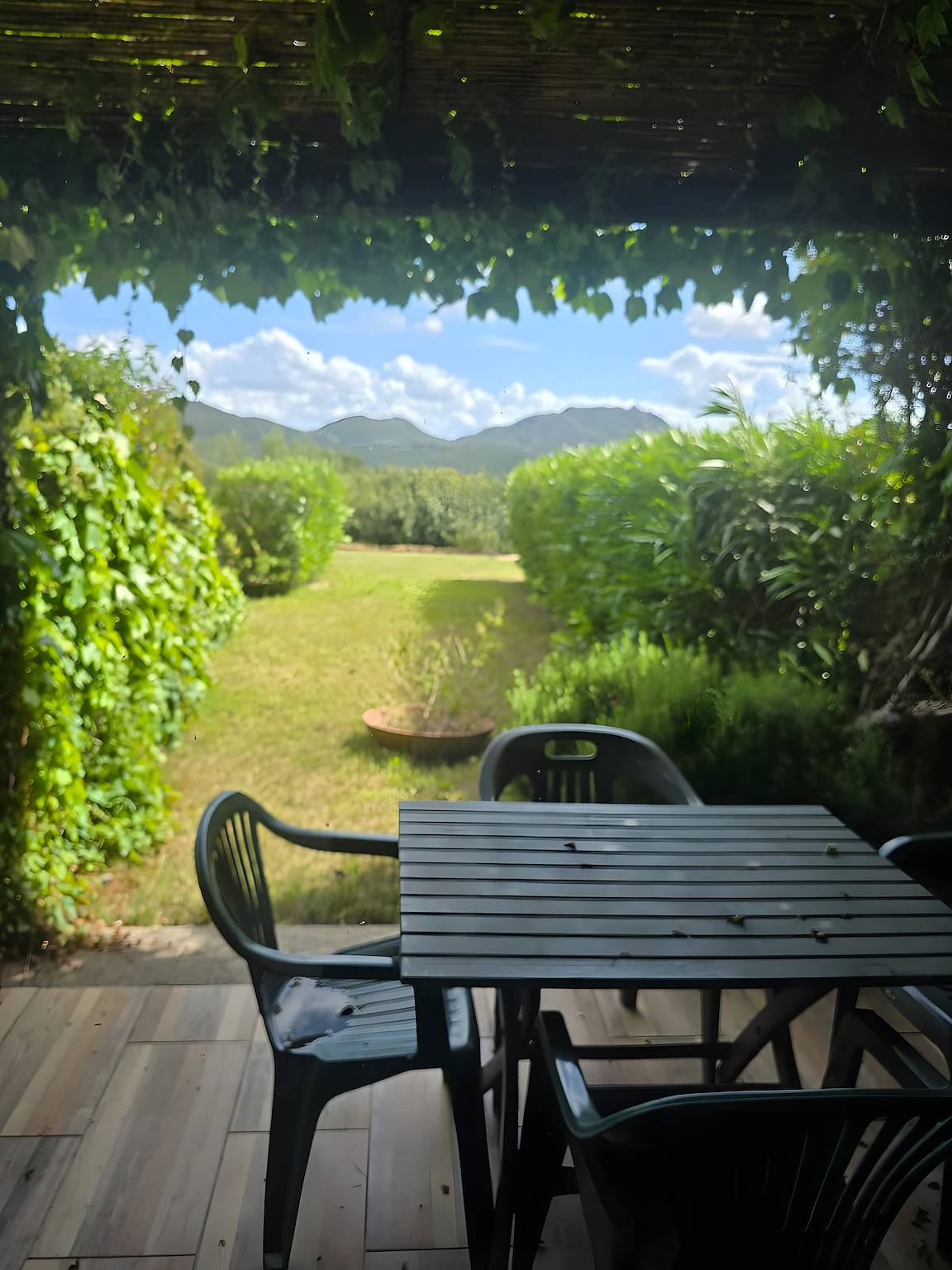 Entire apartment, Holiday Home 'Bilocale Levante G3' with Sea View, Shared Pool and Wi-Fi in Porto Rotondo, Costa Smeralda