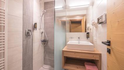 Hotel für 4 Personen in Fügen, Ski-Optimal Hochzillertal, Bild 2