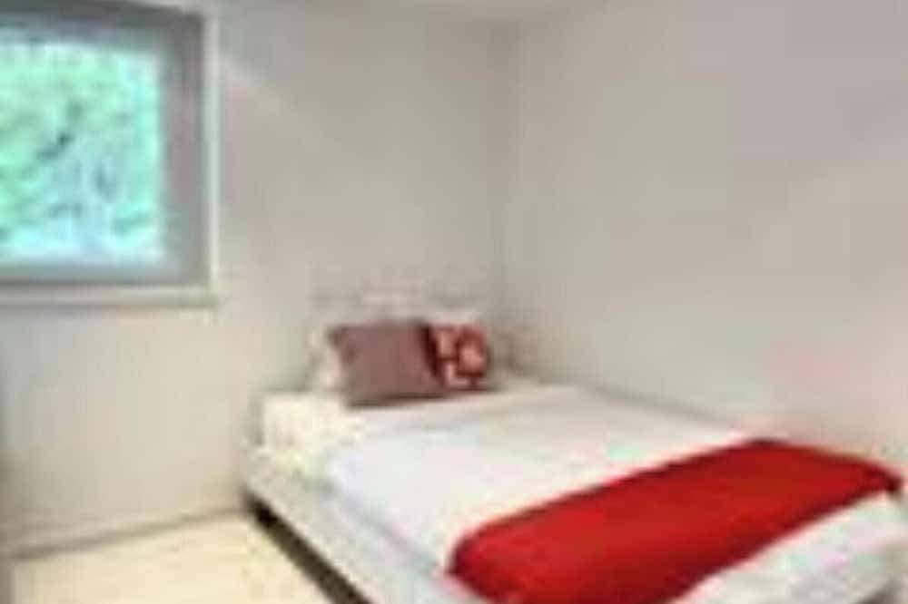 Appartamento intero, Fabulous 3-bedroom apartment in charming Zürich for your stay. in Zurigo, Distretto di Zurigo