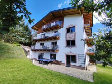 Ferienhaus für 6 Personen, mit Balkon und Sauna sowie Ausblick und Garten in Ladis