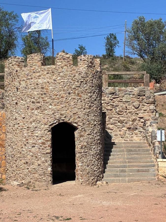 Apartamento de vacaciones para 2 personas, con piscina además de jardín y jacuzzi en Aragón - 2