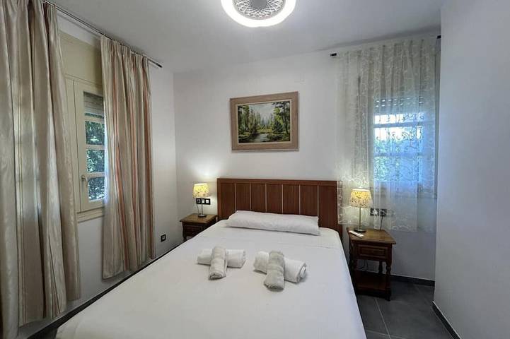 Villa pour 8 personnes, avec jardin et balcon à Miami Platja - 2