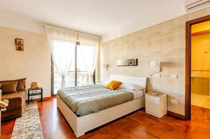 Location de vacances pour 6 personnes, avec balcon dans Mercato - 2