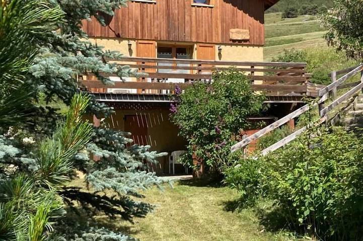 Chalet pour 8 personnes, avec jardin et terrasse, animaux acceptés