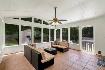 Vacation House for 8 Guests in Georgia, USA, Picture 4