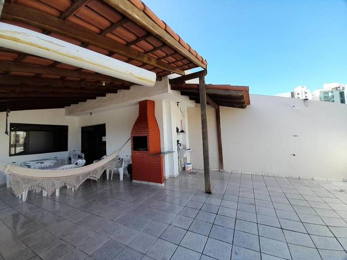 Casas e apartamentos de temporada para 12 pessoas, com vista e balcão em Guarapari