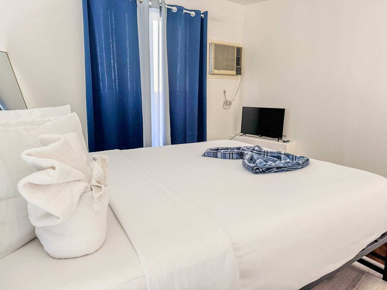 Hel leilighet, Spacious apartment loft in Downtown next to Li in San Diego, San Diego County