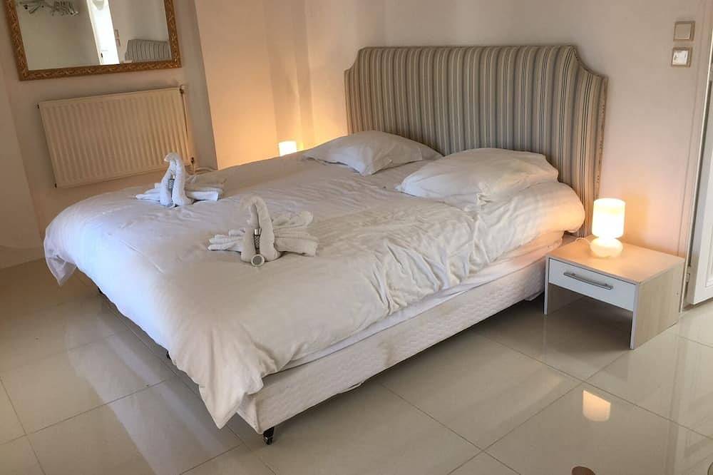 Villa, Pool & Garten in der Nähe von Cannes und Strand. 20 Gäste in Cannes, Mittelmeerküste (Frankreich)
