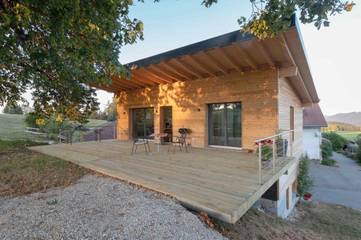 Chambre d’hôte pour 6 personnes, avec sauna ainsi que vue et terrasse, animaux acceptés en Suisse