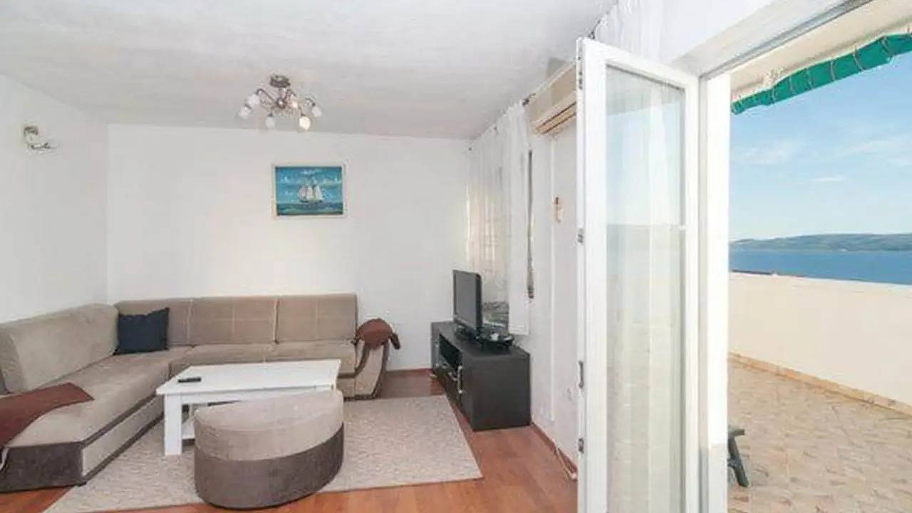 Ganze Ferienwohnung, Ferienwohnung für 8 Personen (150 m²) in Omiš in Stanici, Omis-Riviera