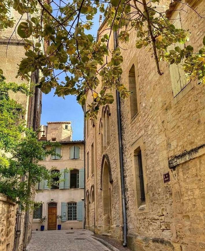 Location de vacances pour 2 personnes, avec terrasse dans Office De Tourisme D Uzes