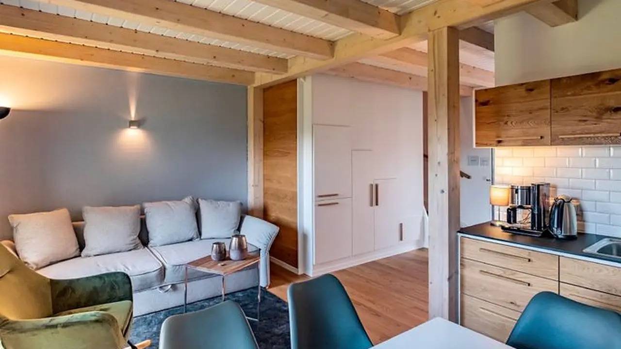 Ganze Ferienwohnung, Ferienwohnung für 12 Personen (300 m²) in Lauta Dorf in Lauta, Lausitzer Seenland