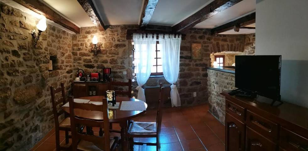 Gîte pour 3 personnes à Sainte-Enimie - 2