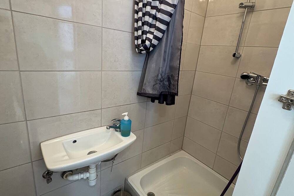 Ganze Wohnung, Cozy studio near the city center with free parking in Oppeln, Oppeln und Umgebung