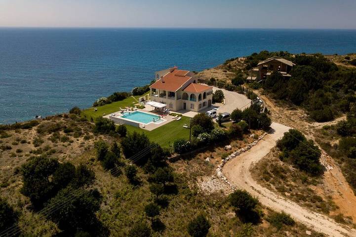 Casa vacanza per 14 persone, con giardino e balcone - 1