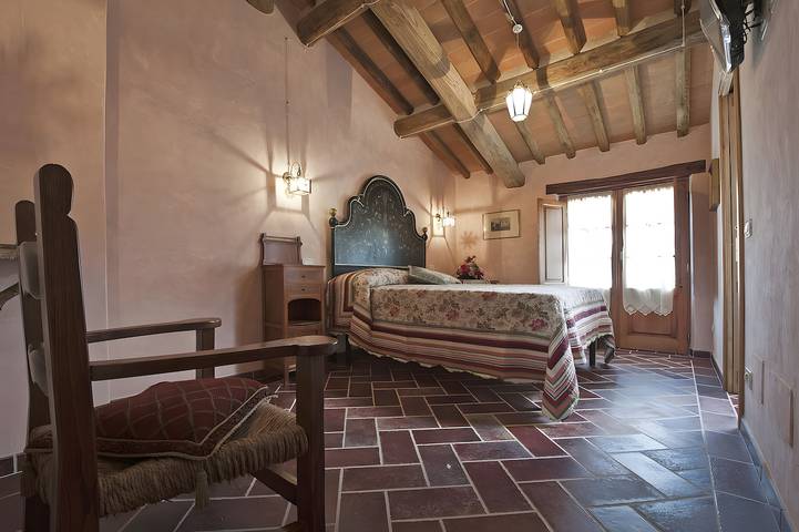 Villa für 18 Personen, mit Garten und Whirlpool sowie Kinderpool in der Toskana - 3