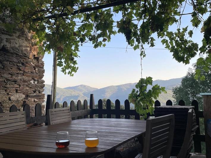Chambre d’hôte pour 2 personnes, avec jardin ainsi que vue et terrasse, animaux acceptés dans Lozère - 3