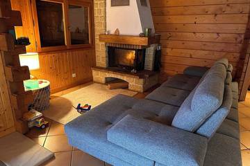 Maison de campagne pour 6 personnes, avec balcon, animaux acceptés à Mieussy