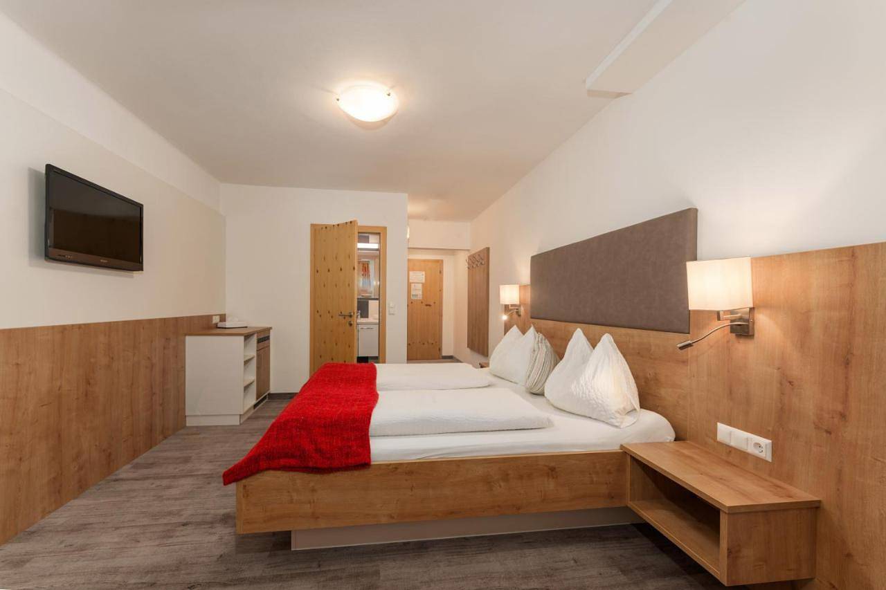 Erlys Cityhotel in Schladming, Schladming-Dachstein