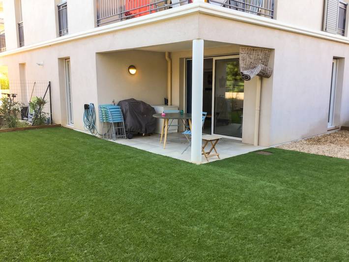 Gîte pour 4 personnes, avec Terrasse et Jardin dans La Coudoulière - 2