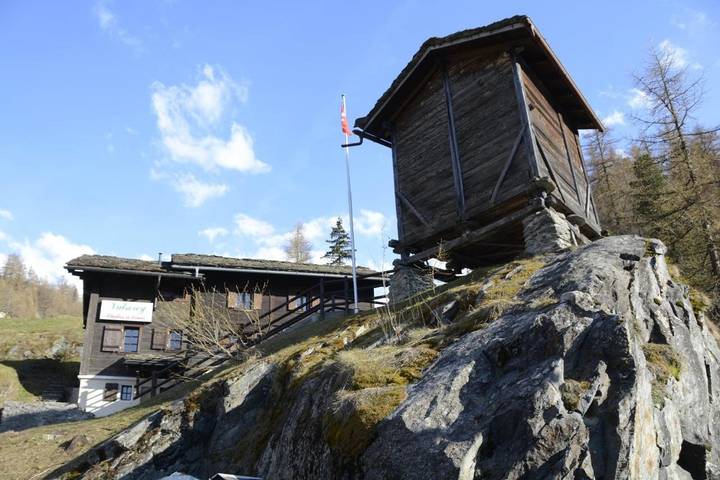 Gîte pour 2 personnes, avec vue et terrasse à Bourg-Saint-Pierre - 3
