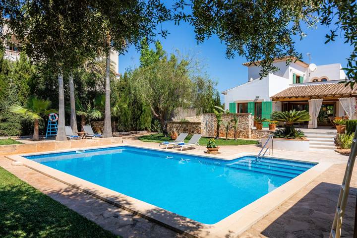 Casa de vacaciones para 8 personas, con Jardín en Portocolom