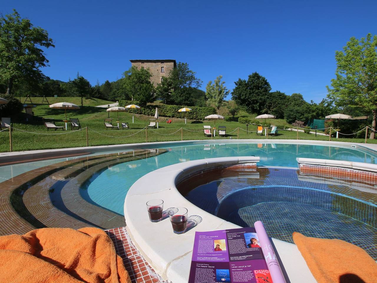 Villa in Apecchio mit Pool und Natur in Apecchio, Valle del Metauro