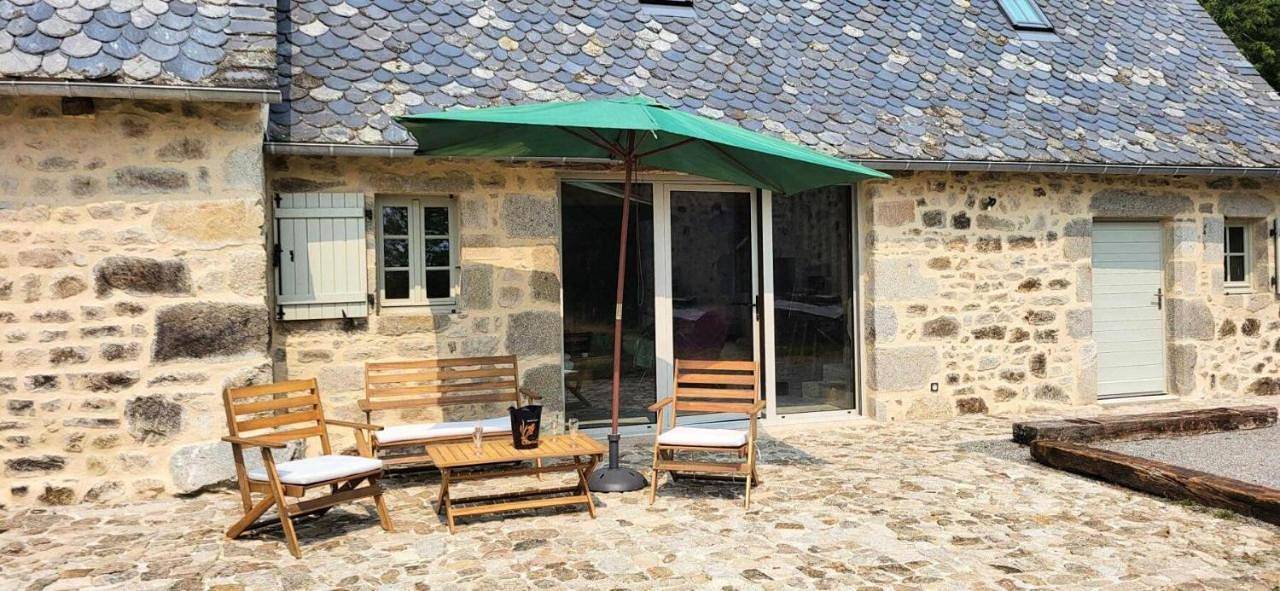 Appartement entier, Villa in Saint-Fréjoux, Région d'Ussel